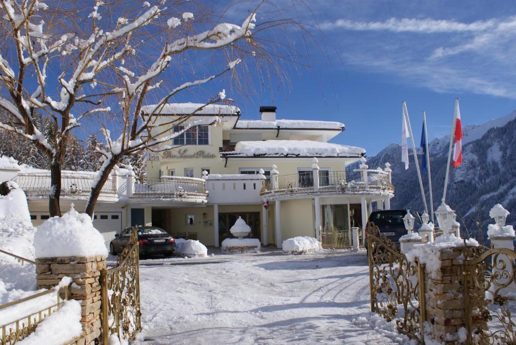سيلفا دي موليني B&B Das Land-Palais - Private Mountain Hideaway الغرفة الصورة